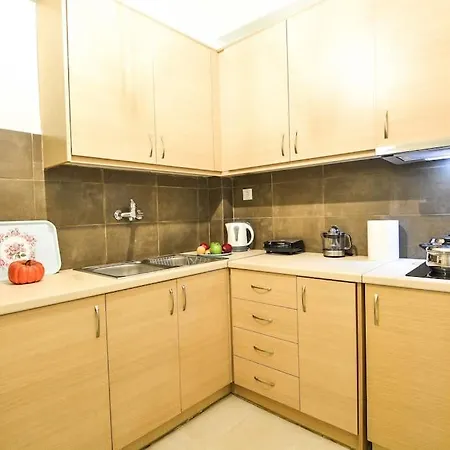 Central Apartment * Xylokastro