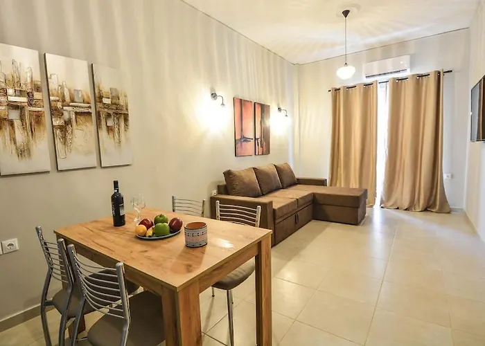 Central Apartment Appartement Xylokastro